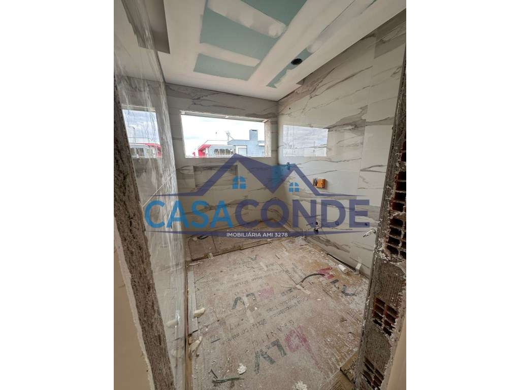 Moradia Isolada Terrea V3 c/Piscina-12