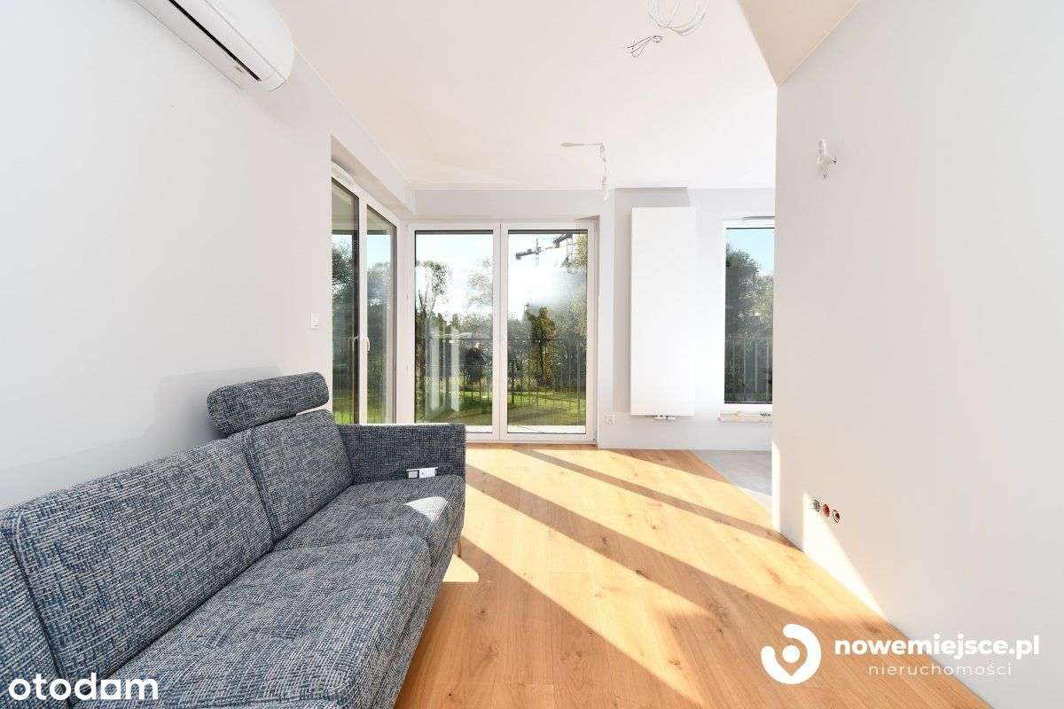 4-pokojowy apartament z tarasem i widokiem na park-2