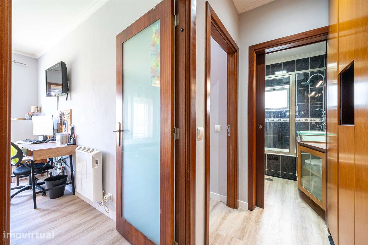 Apartamento T2 Venda em Serzedo e Perosinho,Vila Nova de Gaia-11