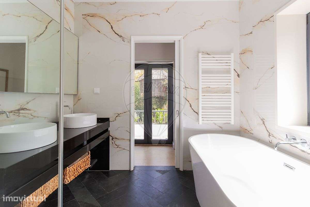 Moradia T5 para venda-19