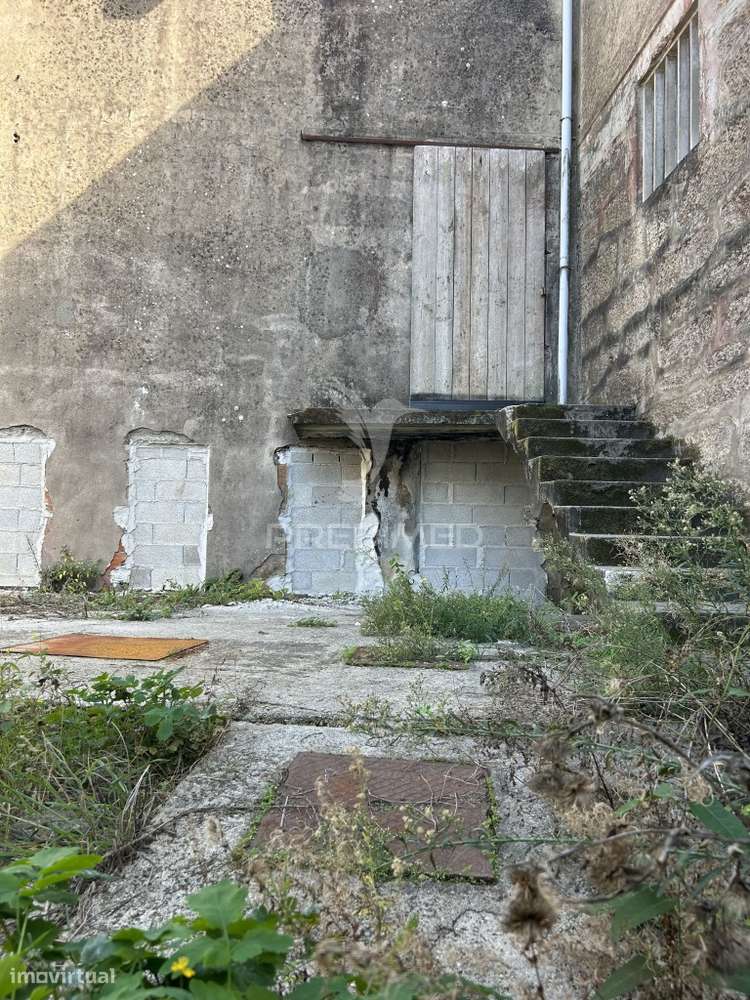 Vende-se Prédio/Armazem devoluto - Grande imagem: 5/8