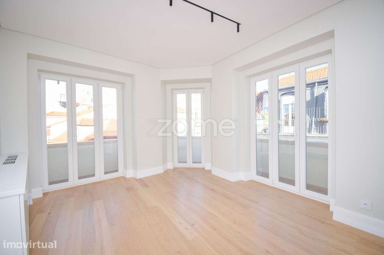 Arrendamento - Apartamento T2 Renovado. - Grande imagem: 2/24