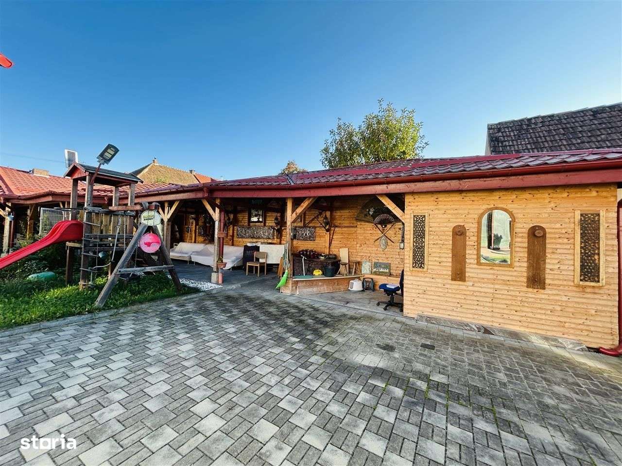 Casă individuală cu iaz, jacuzzi, saună și curte superbă – Cisnădie-2