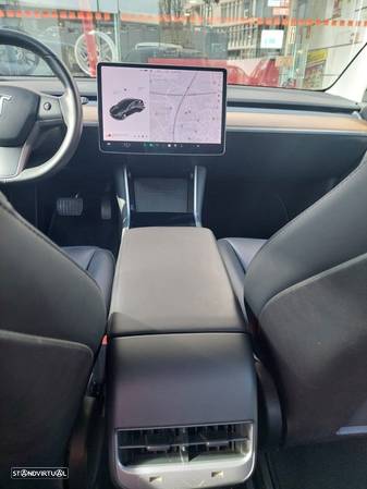 Tesla Model 3 Long-Range Dual Motor AWD - 12