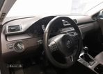 VW Passat 1.6 TDI Confortline - 7