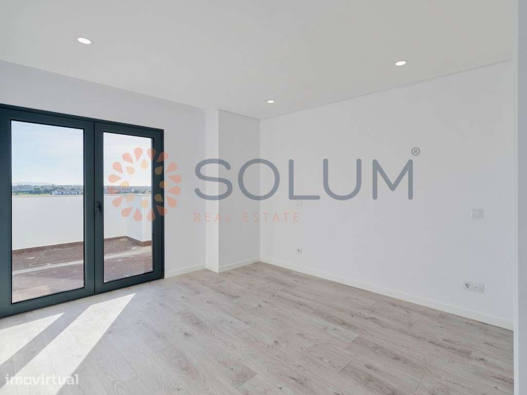 T4 Duplex novo, centro da vila de Alcochete-20