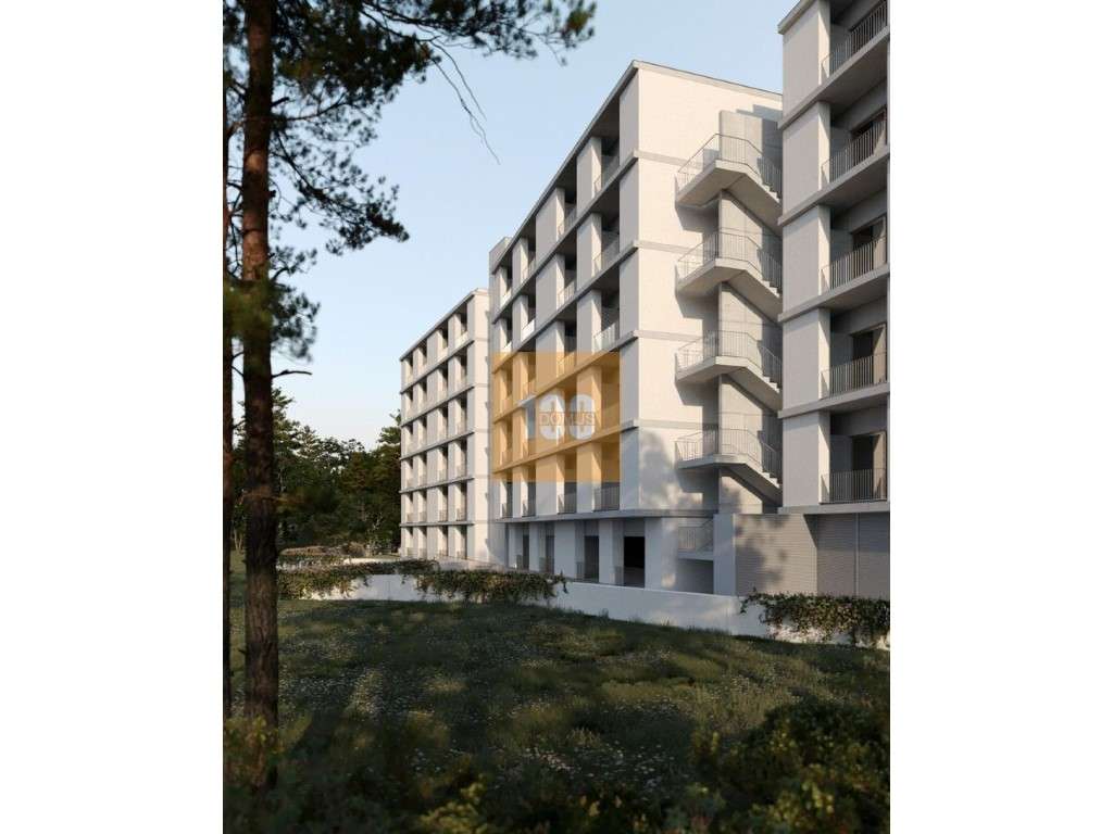 T2 com varanda e garagem às Antas - Grande imagem: 3/52