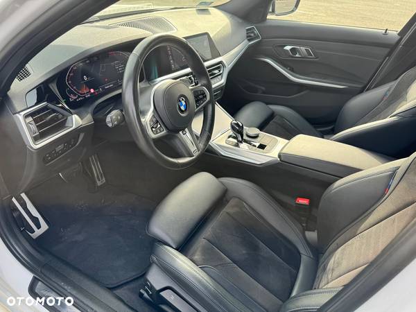 BMW Seria 3 320d M Sport Shadow sport - 13