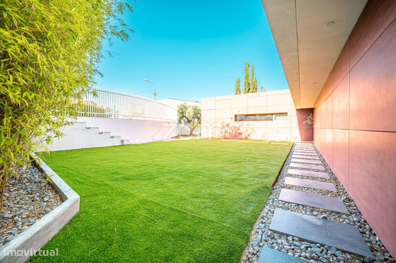 Exclusiva Moradia de Luxo T5+1 com Vista Mar | Lote de 960 m²-53