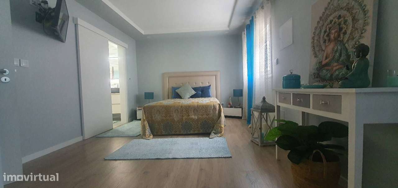 Lindíssima Moradia térrea independente Lote 580m2 Piscina Anexo Parque-10