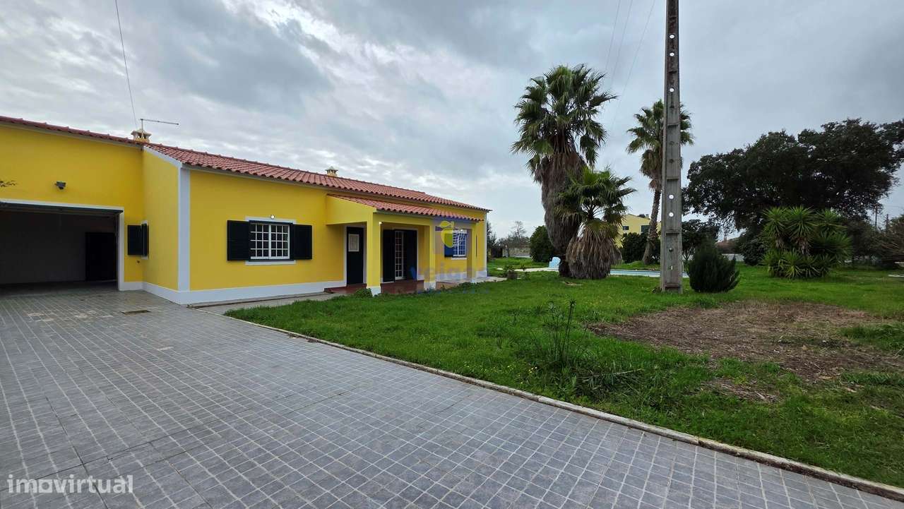 Moradia Térrea com Terreno, Anexos e Piscina - Grande imagem: 3/40