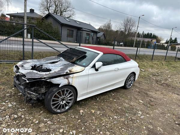 Mercedes-Benz Klasa C 250 d Kabriolet 9G-Tronic - 2