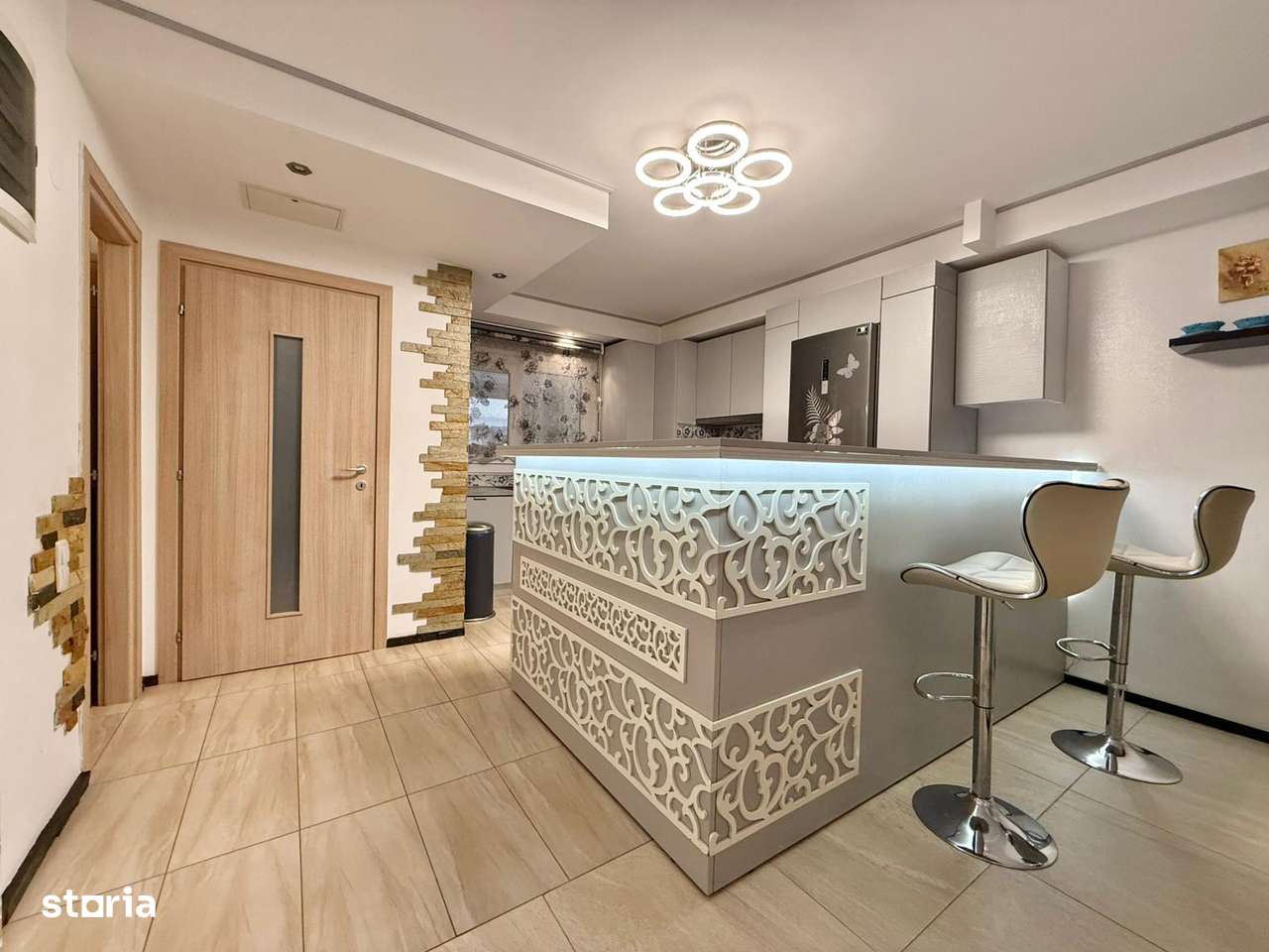 COSMOPOLIS - Vila tip N, cu 2 pergole - Imagine principală: 3/18