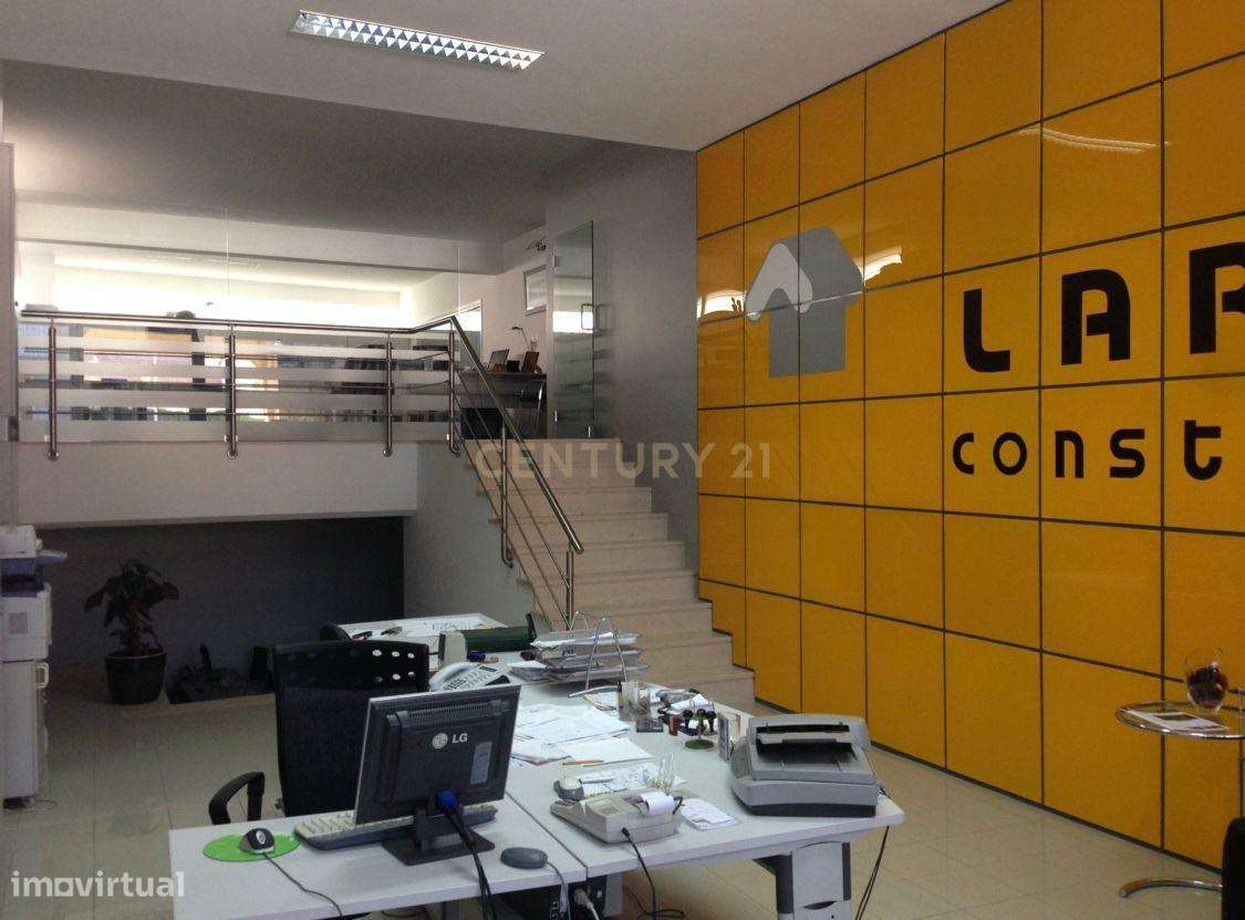 **Oportunidade - Loja com 234 m2 no Centro Barreiro!** - Grande imagem: 5/6