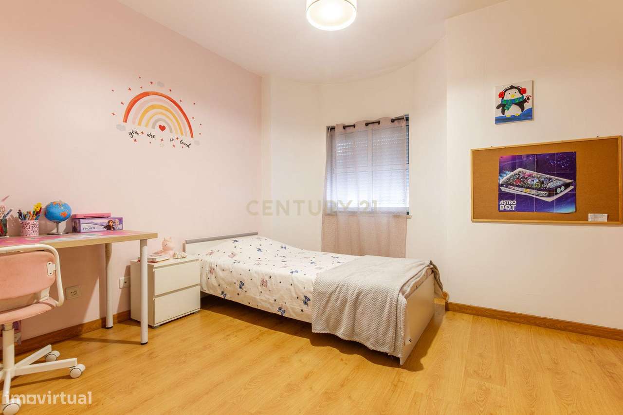 Aconchegante T2 em Santo André, Barreiro-11
