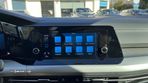 VW Golf 1.0 eTSI Life DSG - 22