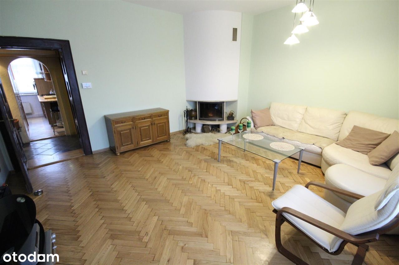 Apartament Mieszkanie 3 pokoje w centrum Katowic