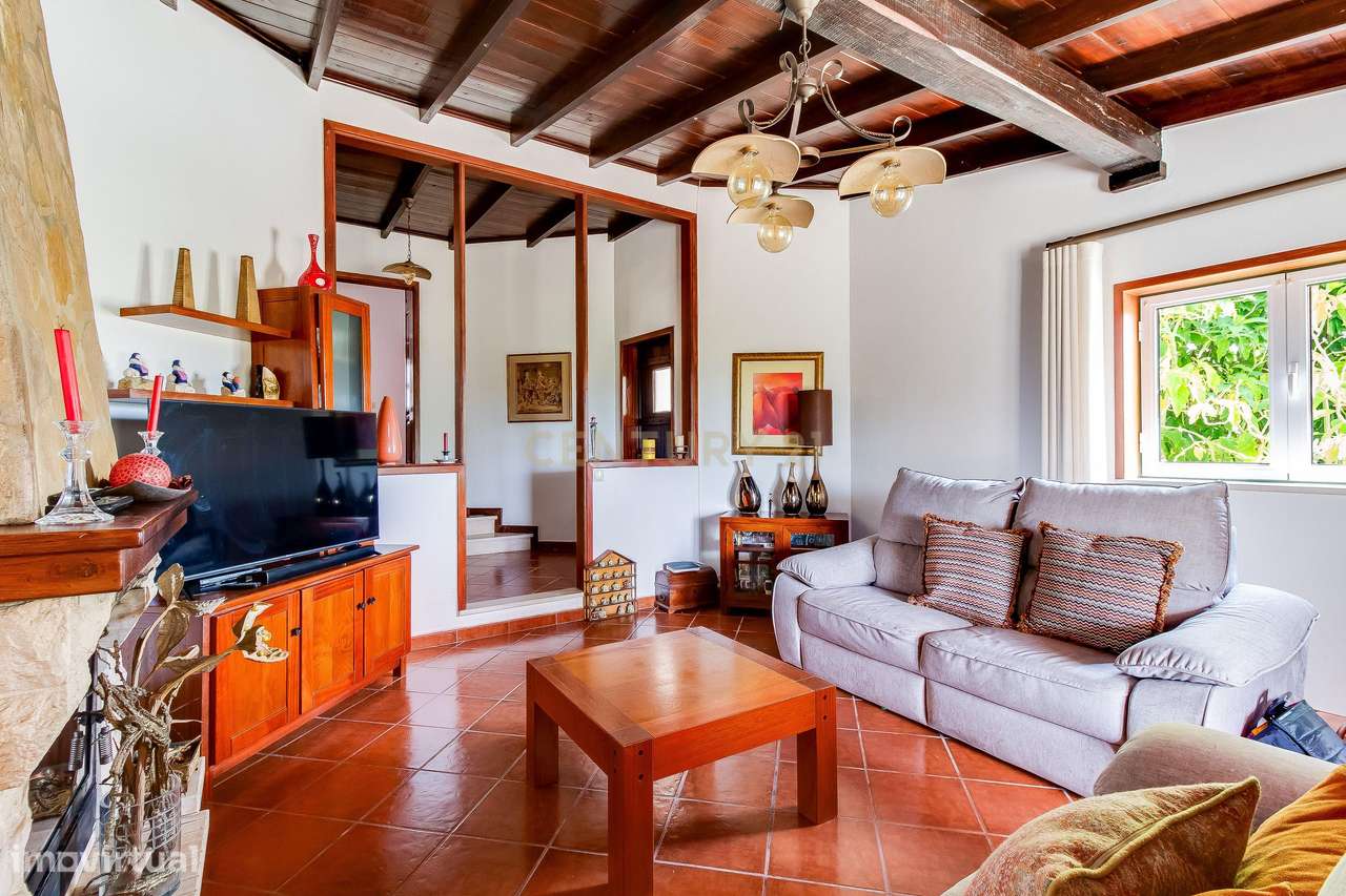 Moradia T3 Térrea - Espaço, Conforto e Localização Privilegiada-14