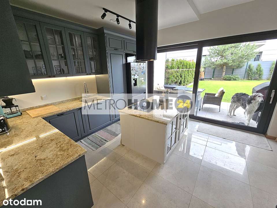 Luksusowy 2 poziomowy apartament z 2 ogródkami,garażem, komórką !-5