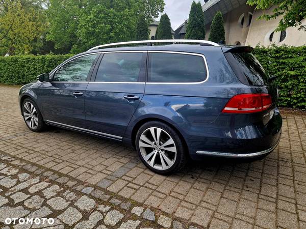 Volkswagen Passat 2.0 TDI Comfortline DSG - 8