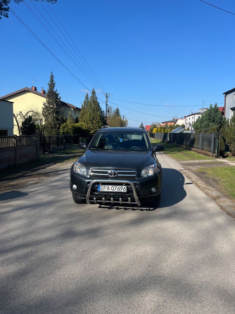 Toyota Rav4 III 2.2 D-4D Sol 180 2006