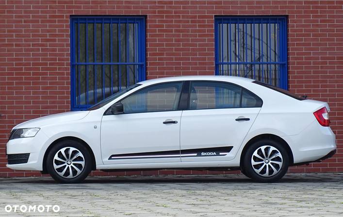 Skoda RAPID 1.2 Edition - 4