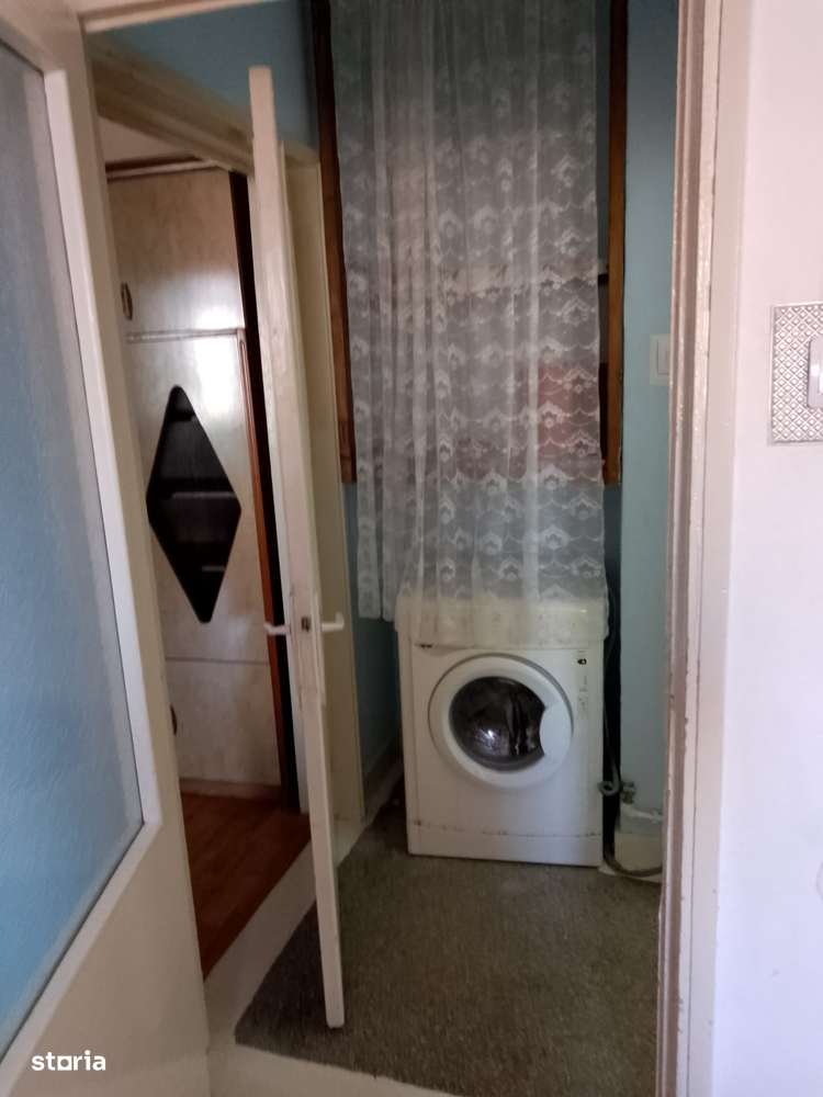 De Vanzare Apartament cu 2 camere zona Plantelor-7