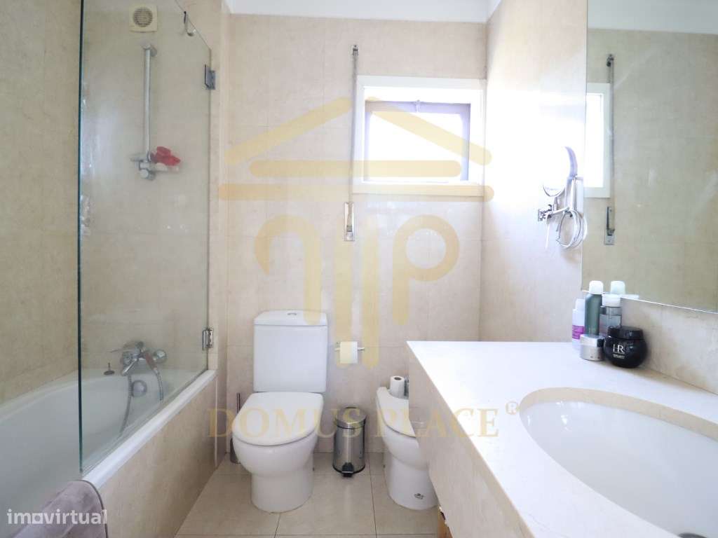 APARTAMENTO T4 A 2 MIN DA PRAIA | MATOSINHOS-22