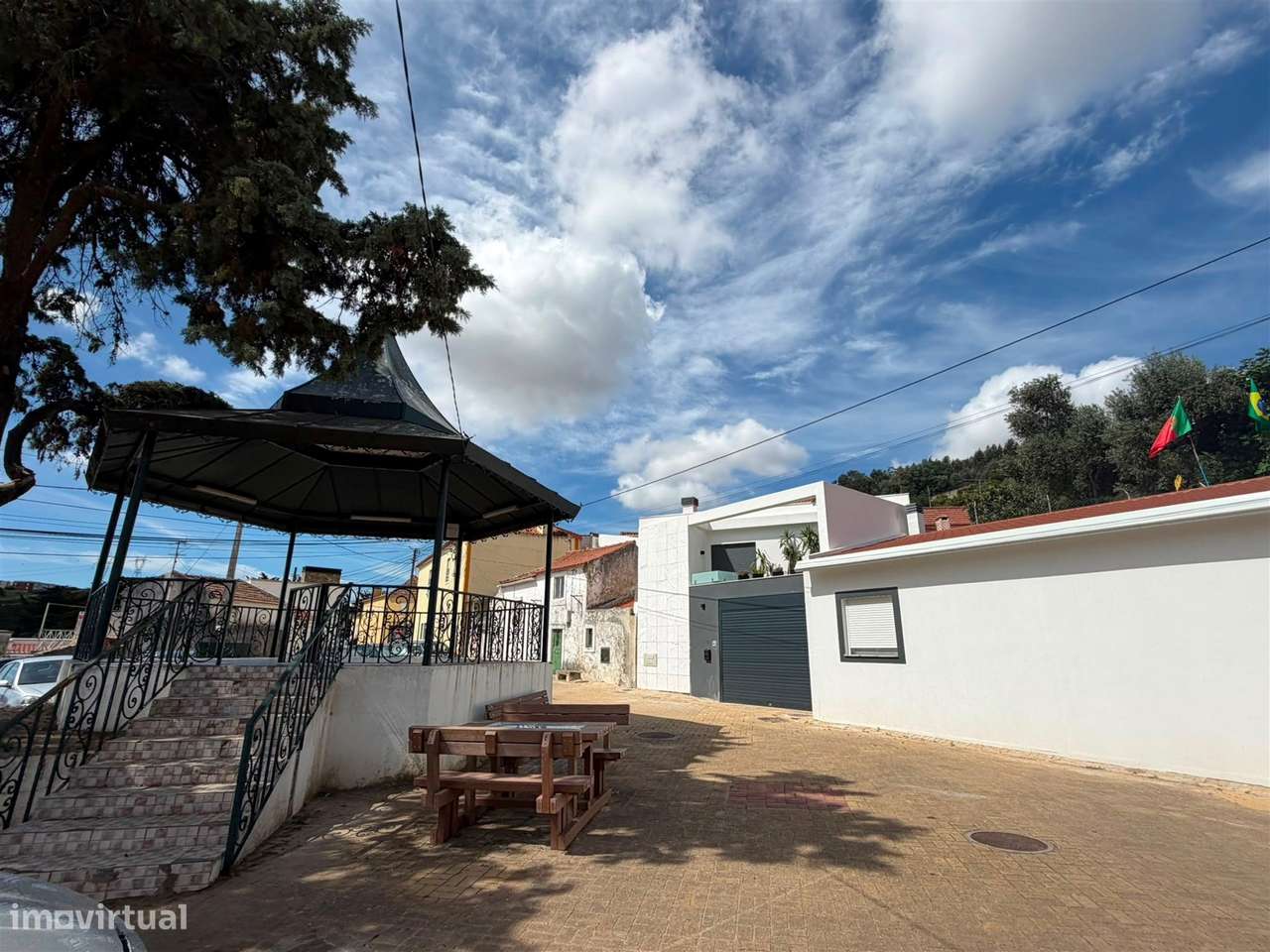 Moradia para Restaurar T2 Venda em Mina de Água,Amadora-10