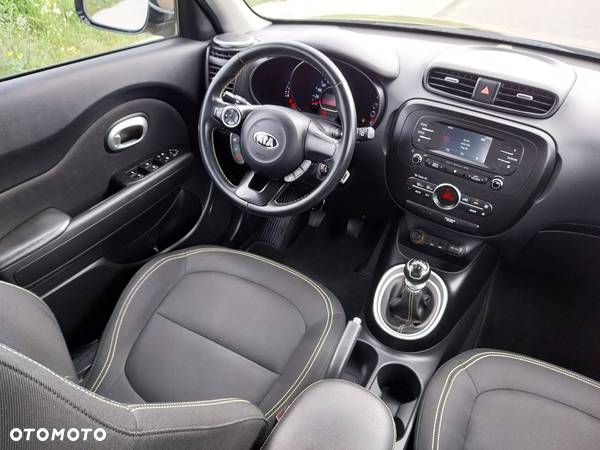 Kia Soul 1.6 GDI M - 36