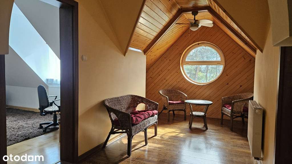 Dom pełen charakteru w stylu polskiego dworu-19