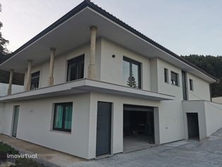 Moradia T3 em São Torcato - Guimarães