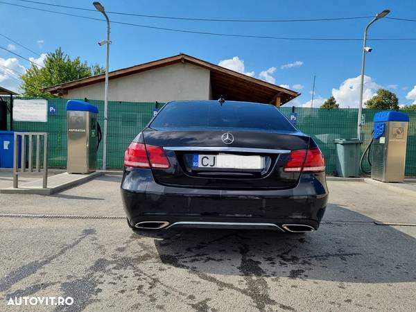 Mercedes-Benz E 200 BlueTEC 7G-TRONIC Edition - 7