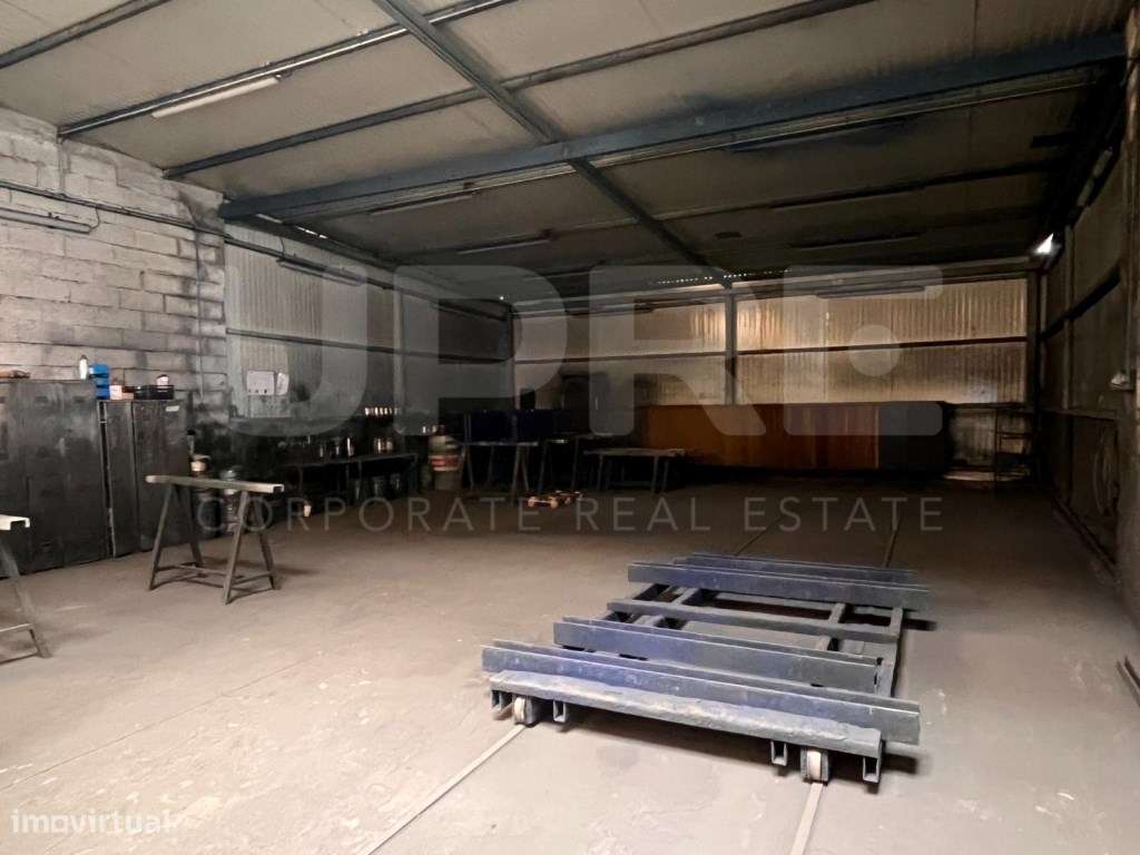 Armazém c/ pontes rolantes| VENDE | VN Gaia (Grijó)-10