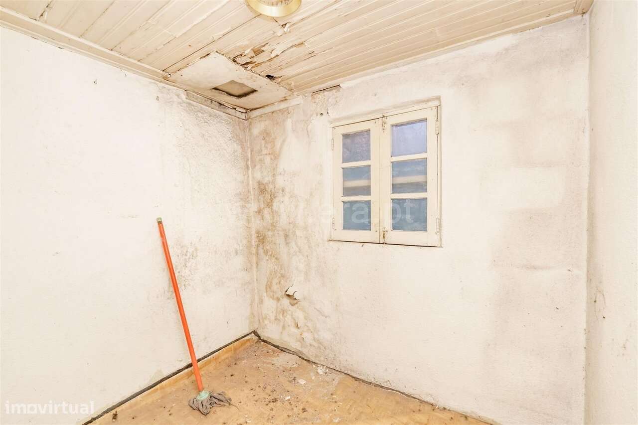 Moradia Rústica T2 / Covilhã, Teixoso - Grande imagem: 5/10