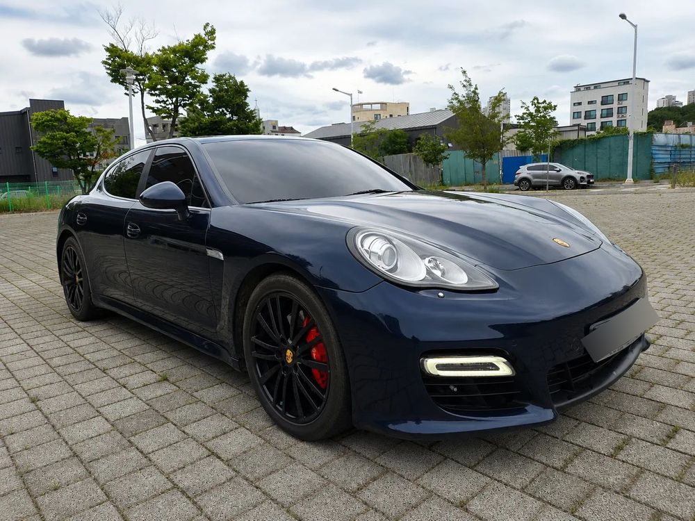 Porsche Panamera 2011