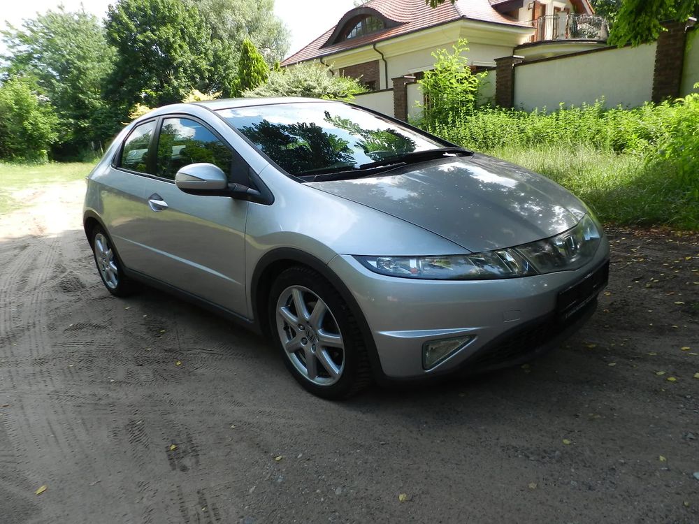 Honda Civic VIII (2006-2011) 1.8i-VTEC Executive 2008