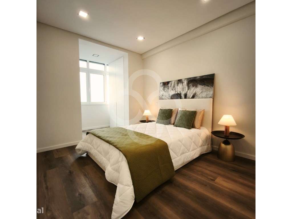 Apartamento T3 com muita luz em Bairro familiar em Benfica Lisboa-15