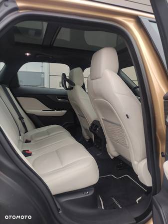 Jaguar F-Pace 3.0 TDV6 AWD First Edition - 4