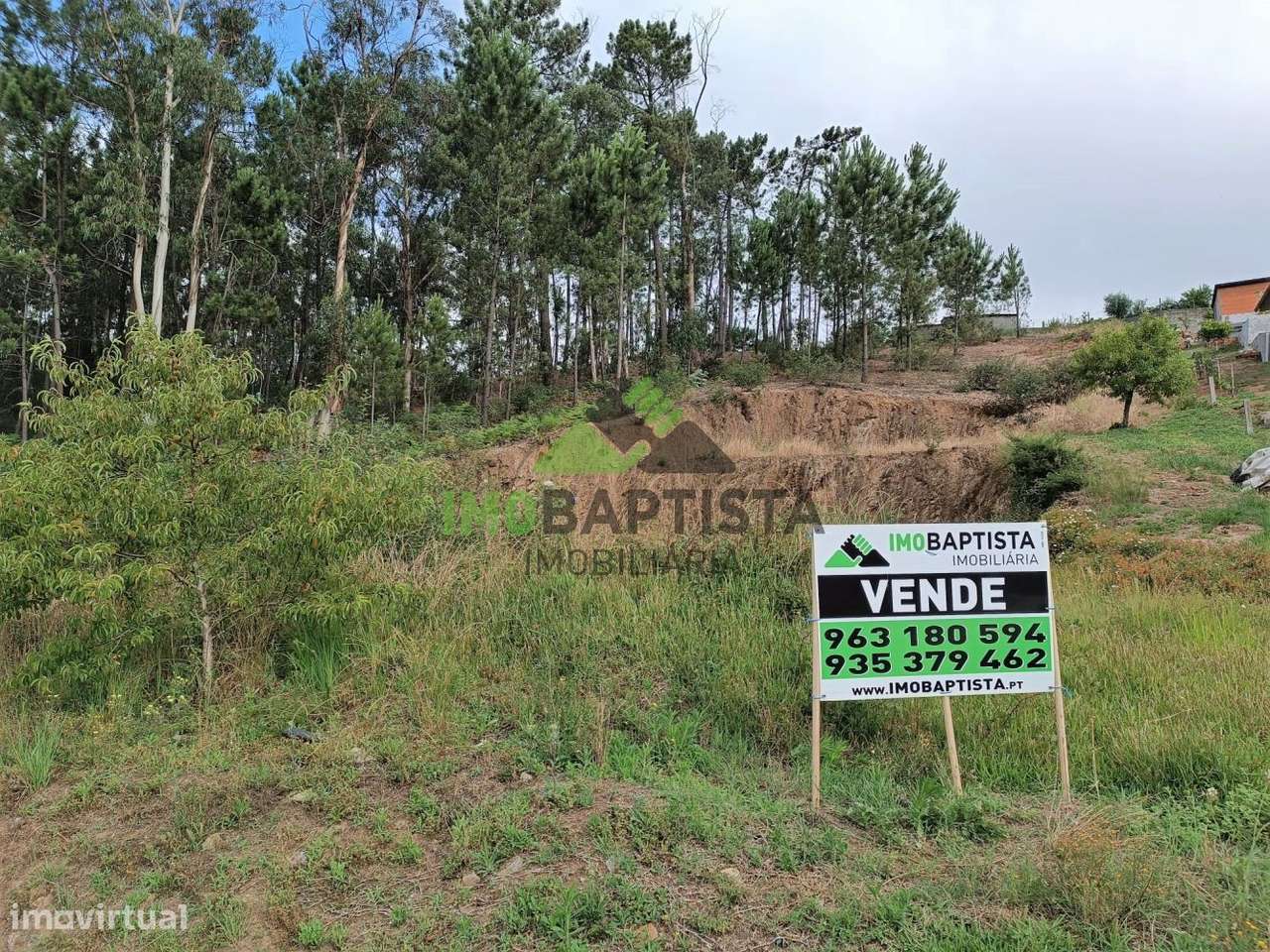 Terreno Urbano c/1900 m2 em Canedo-5