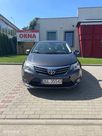 Toyota Avensis - 7