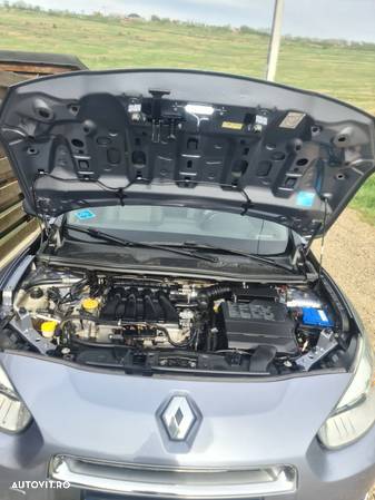 Renault Fluence 2.0 16V 140 CVT Dynamique - 14