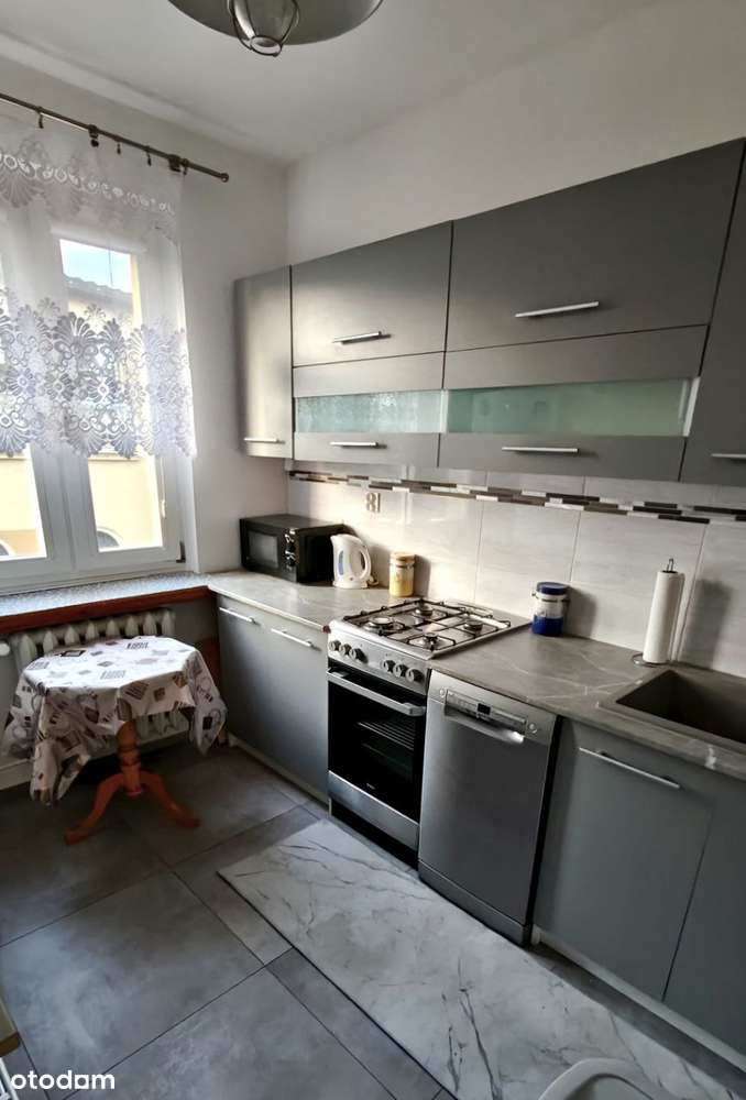 Przestronne 3-pokojowe mieszkanie koło Politechniki-3