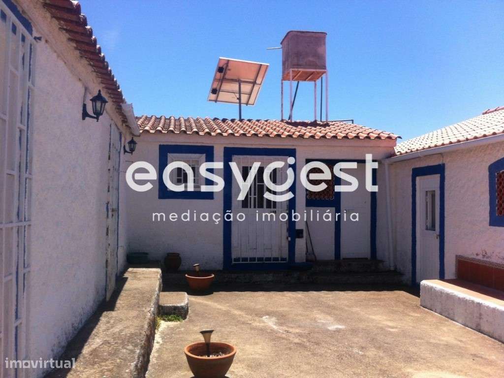 Monte Alentejano localizado na freguesia de Santana de Cambas - Grande imagem: 5/8