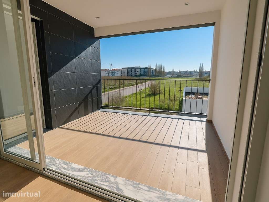 Apartamento T3 | Lugar de Garagem | Arrecadação - Grande imagem: 3/14