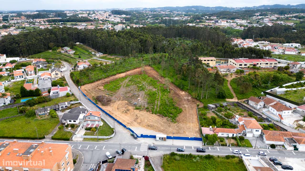Apartamento T0 em Construção com Garagem - São Félix da Marinha-10