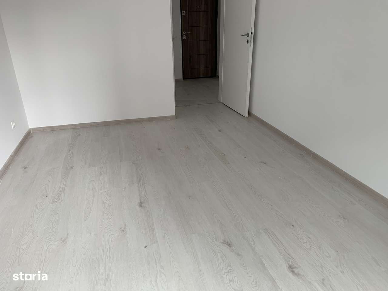 Apartament 2 camere, finisat, nou, liber, metrou Berceni - 4 min.-10