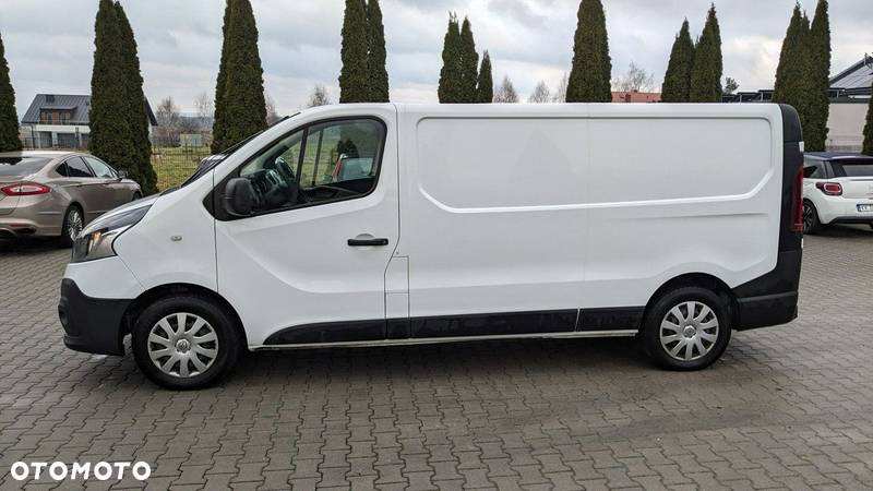 Renault Trafic - 2