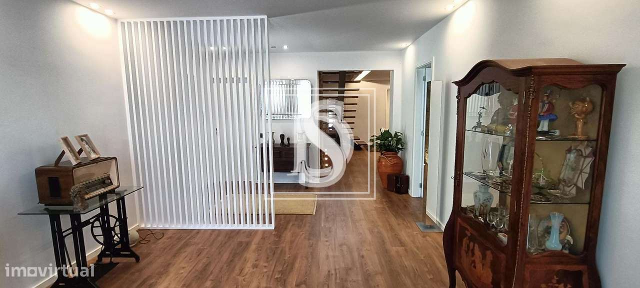 Moradia Isolada T4 em UDF de Aver-o-Mar, Amorim e Terroso - Grande imagem: 2/26