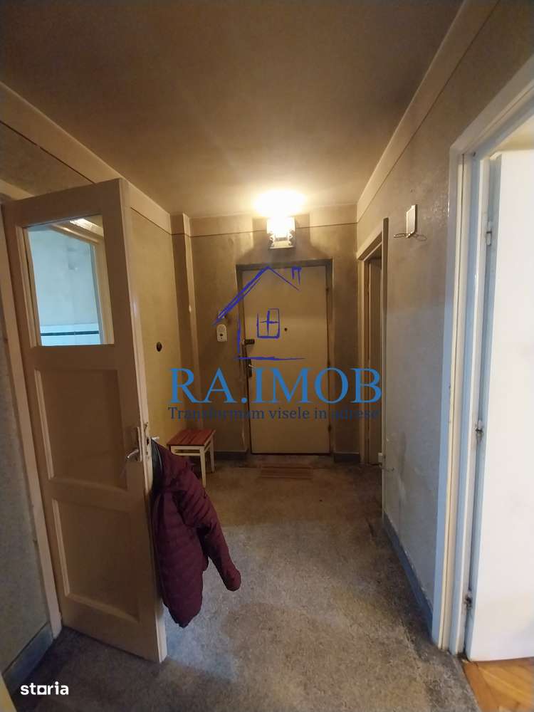 Apartament 3 camere, et 3/4, Constantin Brezeanu - 60000 euro-9